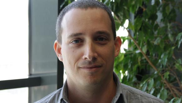 קבלו את ד"ר איתי אפשטיין